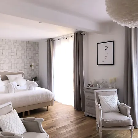 فندق مبيت وإفطار Le Coeur De La Bastide - Adult Only