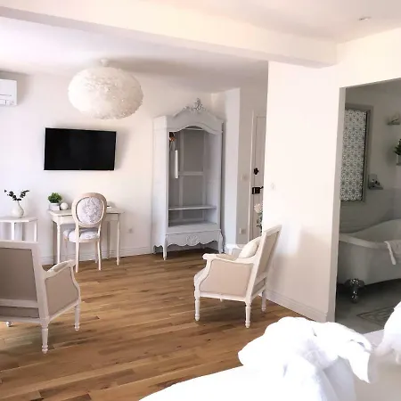 Le Coeur De La Bastide - Adult Only 住宿加早餐酒店